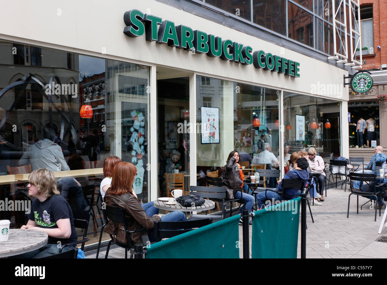 Starbucks Cafe, Victoria Square, Belfast, Irlanda del Nord, Regno Unito Foto Stock