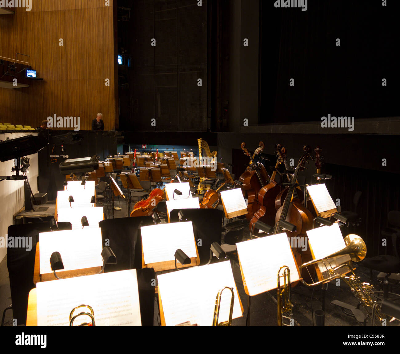 Fossa dell'orchestra di Berlino, la Deutsche Oper, Germania Foto Stock