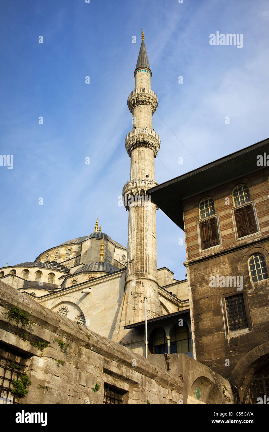 Architettura storica della Moschea Blu (Sultan Ahmet Camii) un famoso punto di riferimento ad Istanbul in Turchia, quartiere di Sultanahmet Foto Stock