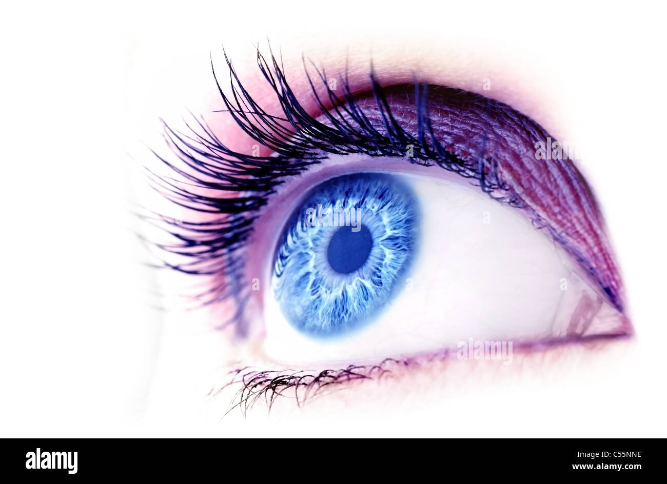 Bella abstract blue eye, extreme closeup, con il trucco di moda Foto Stock