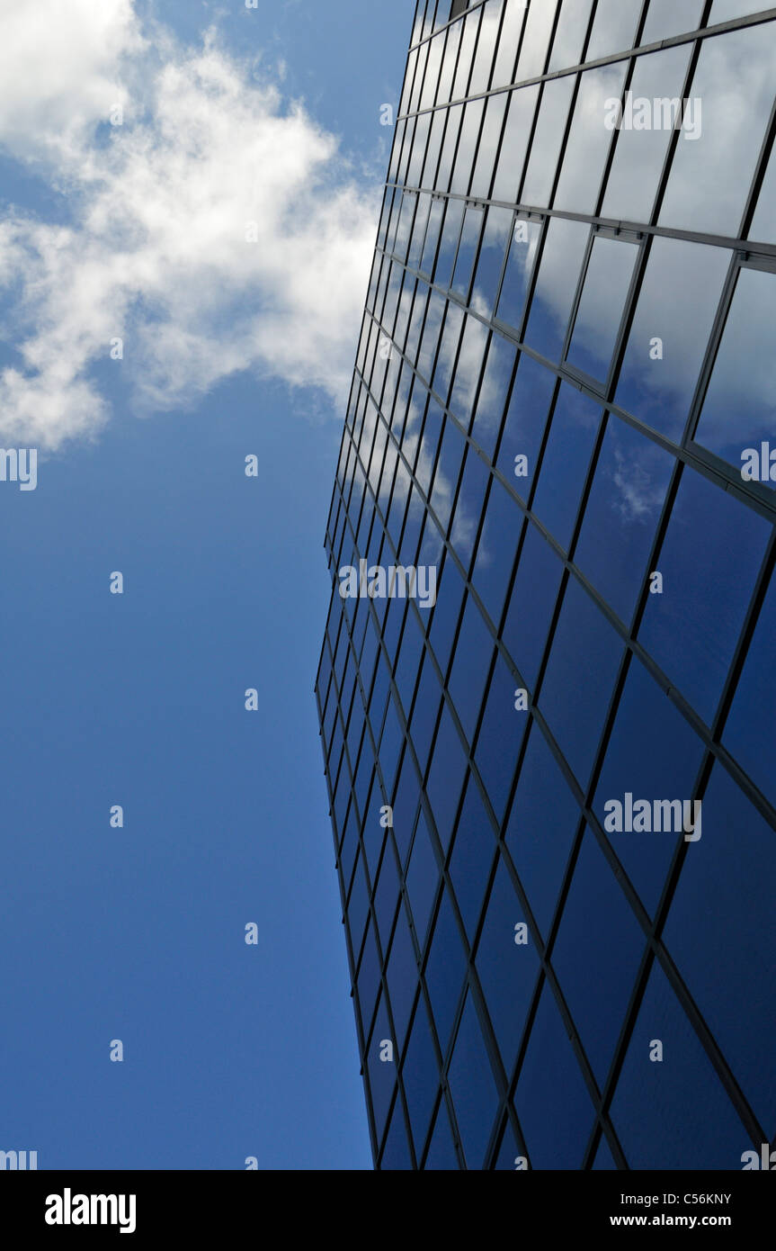 Scambio harbour tower, 1 Harbour exchange square, crossharbor, Isle of Dogs, Londra E14, Regno Unito Foto Stock