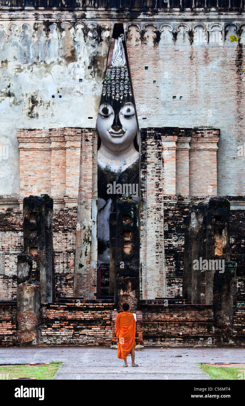 Wat Si Chum, Sukhothai, Thailandia Foto Stock