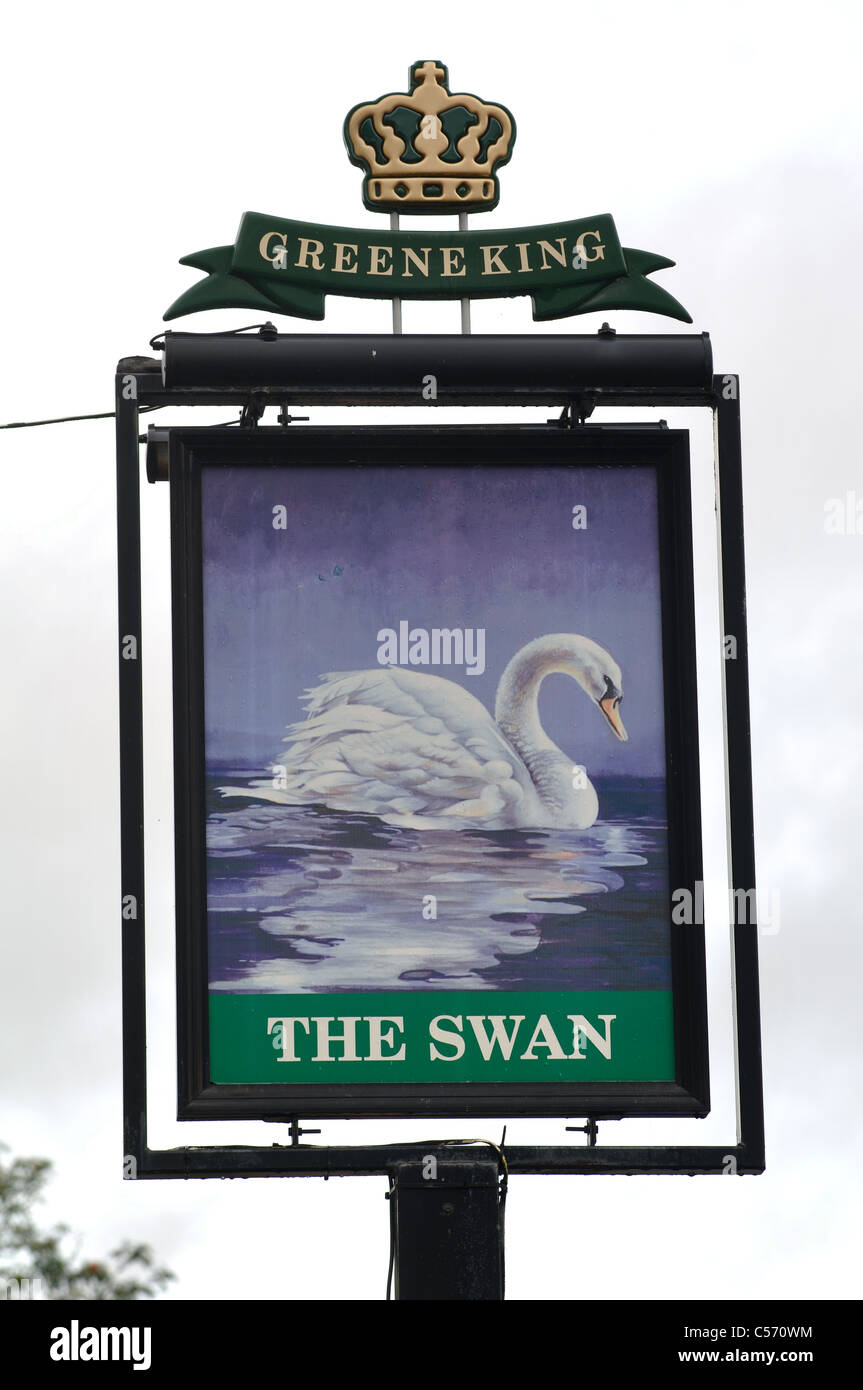 Il pub Swan segno, East Ilsley, Berkshire, Inghilterra, Regno Unito Foto Stock