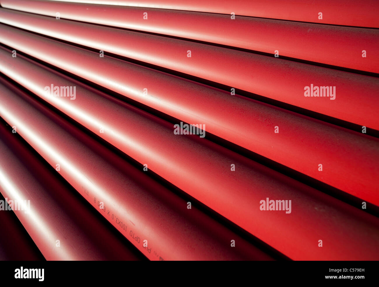 Il drenaggio in PVC / canalizzazioni fognanti Foto Stock