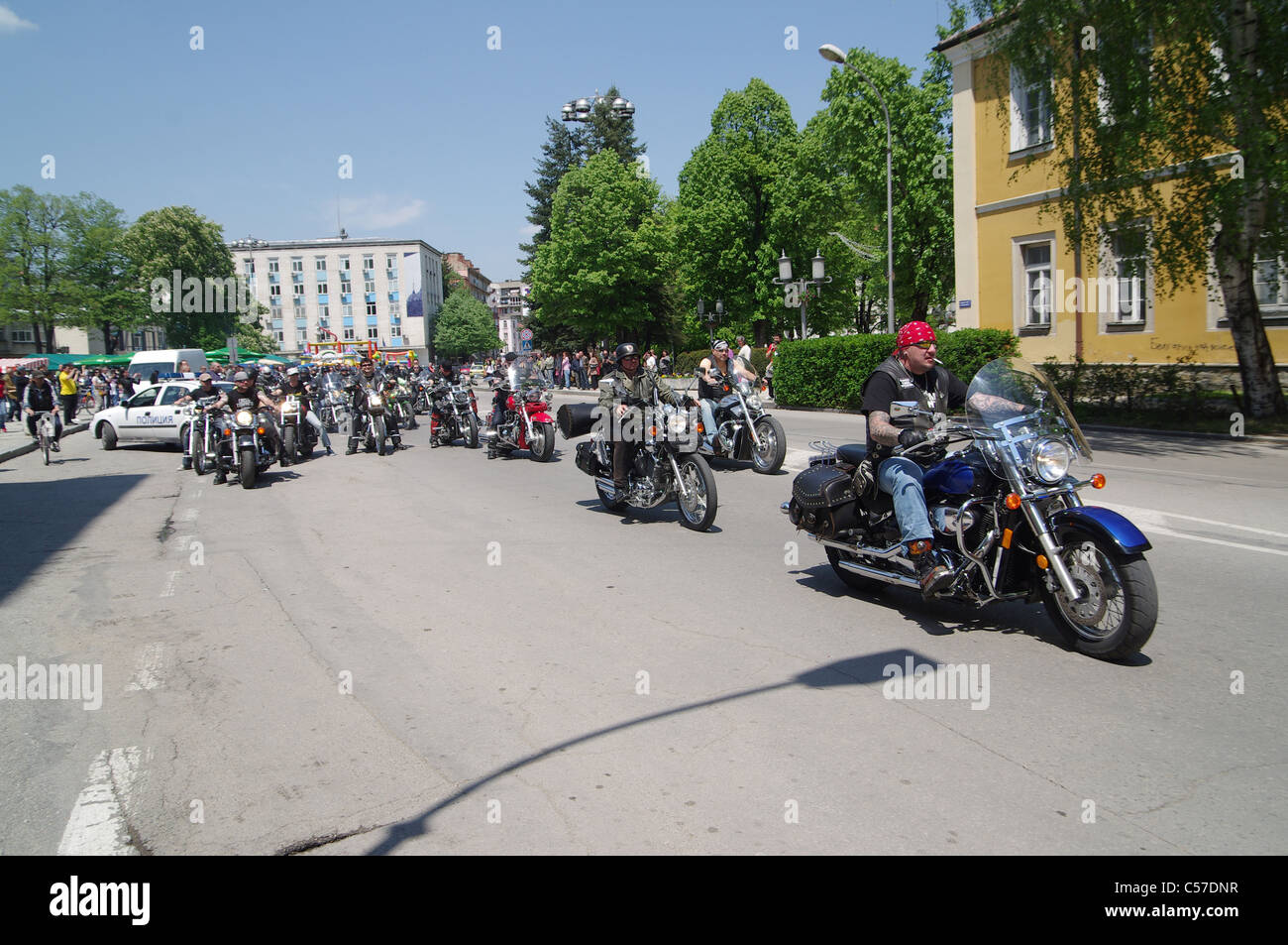 I proprietari e gli appassionati di moto chopper raccogliere in Gabrovo - Bulgaria nella quarta edizione di Chrome evento. Foto Stock