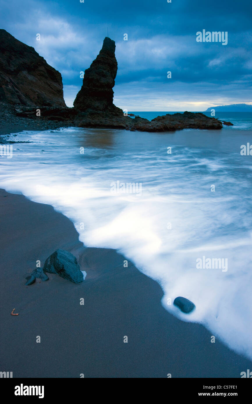 Playa de la Caleta, Spagna, Europa, Isole Canarie, Isole La Gomera, isola, isola, spiaggia, mare, alba, rock, Cliff, onde Foto Stock