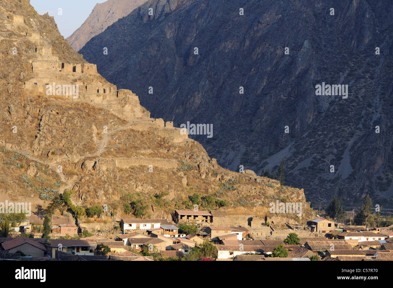 Inca trail ruins immagini e fotografie stock ad alta risoluzione - Alamy