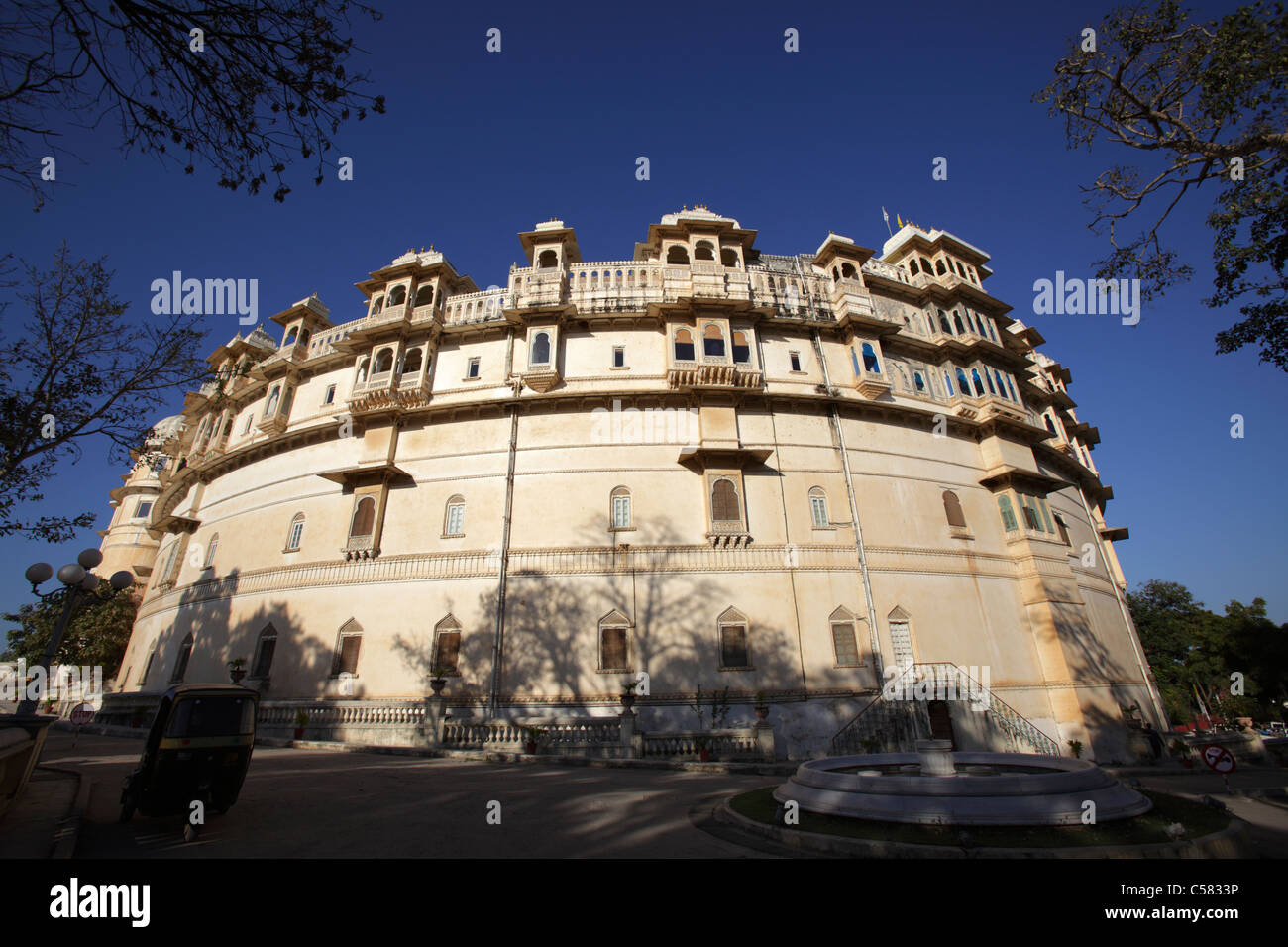 Palazzo di Città complessa, Udaipur, India Foto Stock