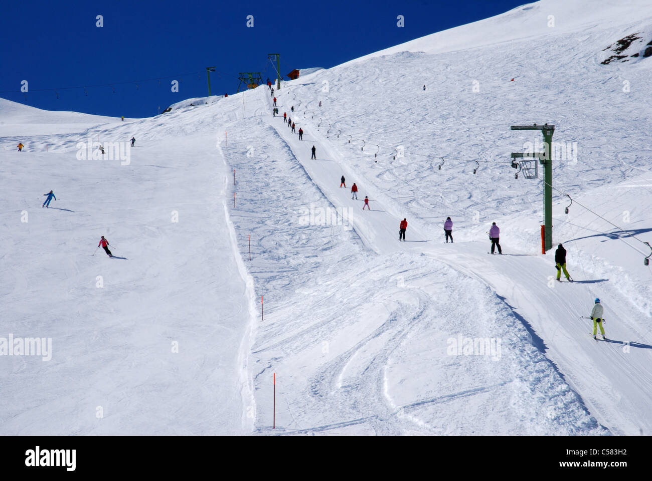 Alpi, sci alpino, sci, sci, sci, pista, ski-lift, inverno, sport invernali, Vallese, Zinal, Val d'Anniviers, Svizzera Foto Stock