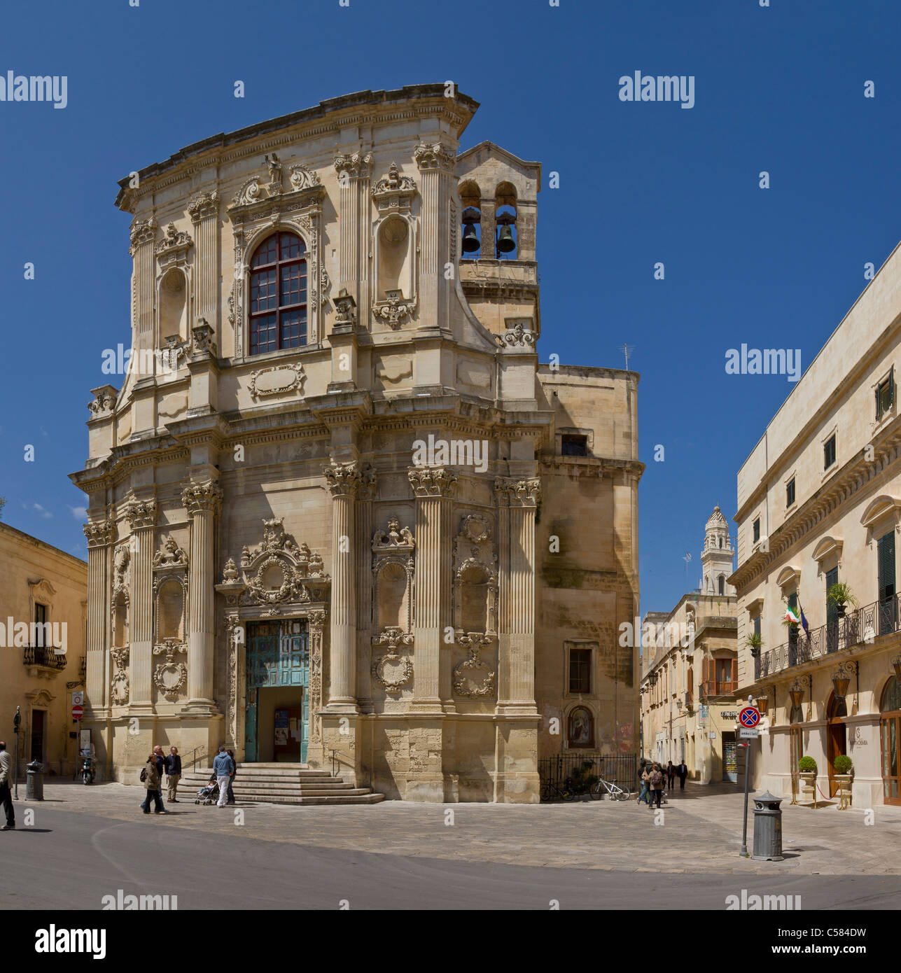 L'Italia, Europa, Chiesa di Santa Chiana, Lecce, Puglia, città, villaggio, molla, persone, chiesa, Foto Stock