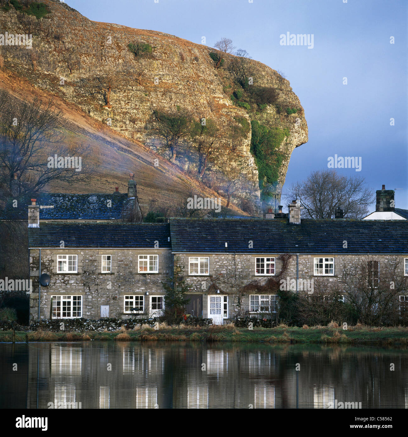 Terrazza di cottages, Wharfdale Kilnsey, North Yorkshire, Inghilterra. Foto Stock