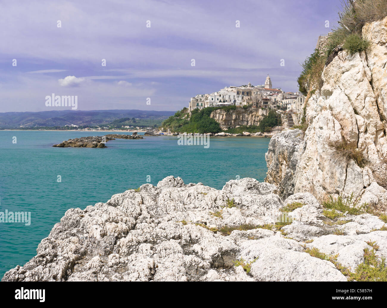 L'Italia, Europa centro storico a Vieste del Gargano Puglia, città, villaggio, acqua, molla, montagna, mare, Foto Stock