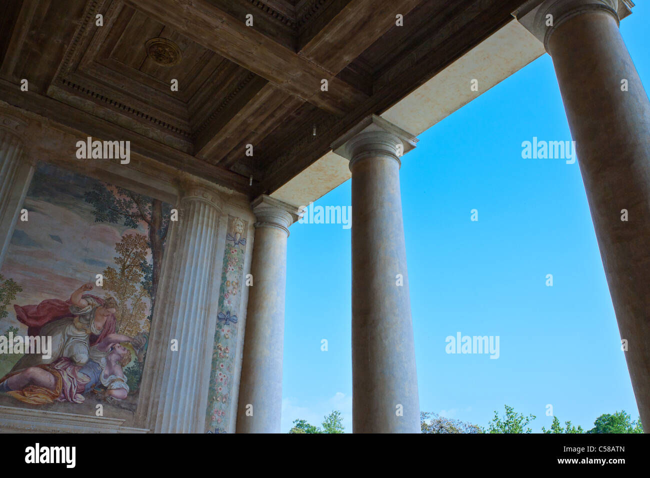 L'Italia,Veneto, Fanzolo di Vedelago, dipinti ad affresco di Battista Zelotti nella Villa Emo atrium, architetto Andrea Palladio. Foto Stock