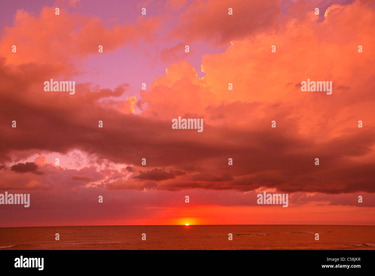 Nuvole, Tramonto, colorato, sky, Fort De Soto, Parco Statale di San Pietroburgo, Florida, Stati Uniti d'America, Stati Uniti, America, natura Foto Stock