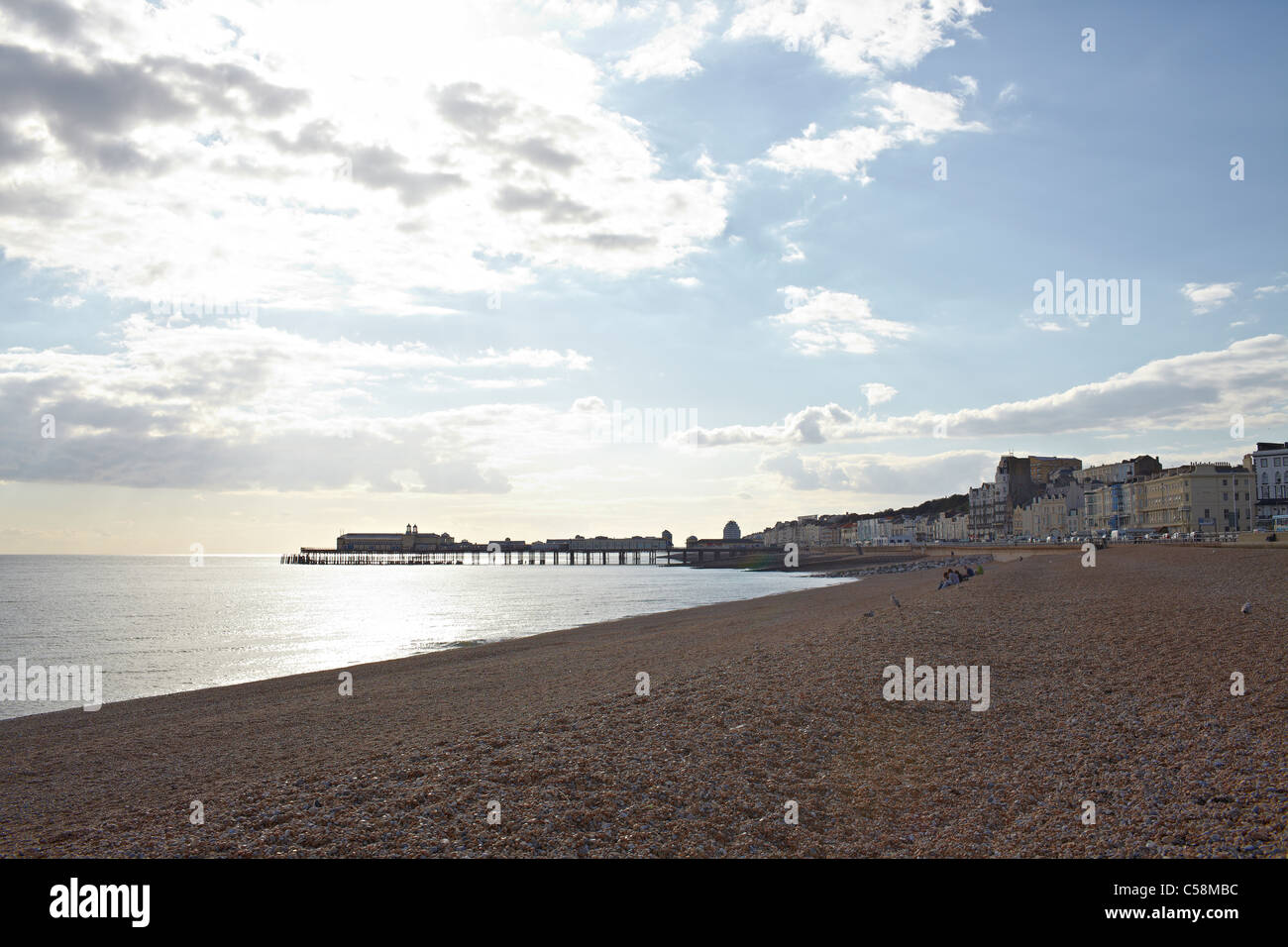 Hastings Vista Spiaggia Ciottoli Ghiaia Inglese Mare Foto
