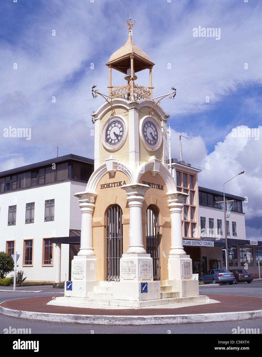 Hokitika Memorial Clocktower, Weld Street, Hokitika, West Coast Region, South Island, nuova Zelanda Foto Stock