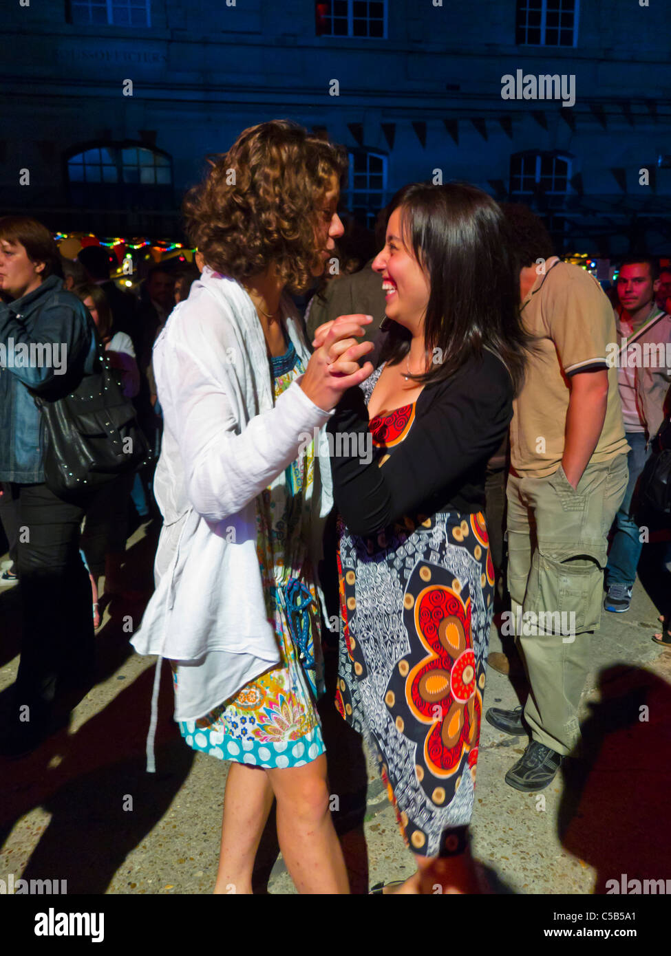 Parigi, Francia, festa nazionale delle donne francesi, '14 luglio', Festa della Bastiglia al ballo di Fireman, (Chaligny), Foto Stock