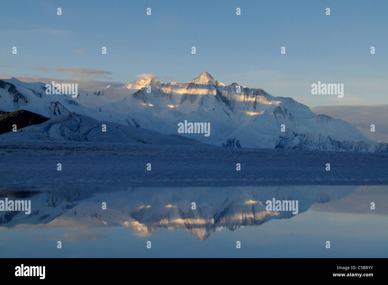 Montare Herschel dal gancio Seabee Cape Hallett settentrionale del Mare di Ross Antartide Foto Stock