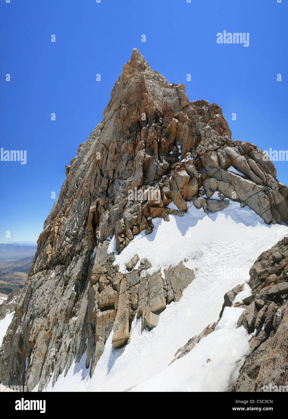 Il 13986 piedi Humphreys vertice di picco nelle montagne della Sierra Nevada della California Foto Stock