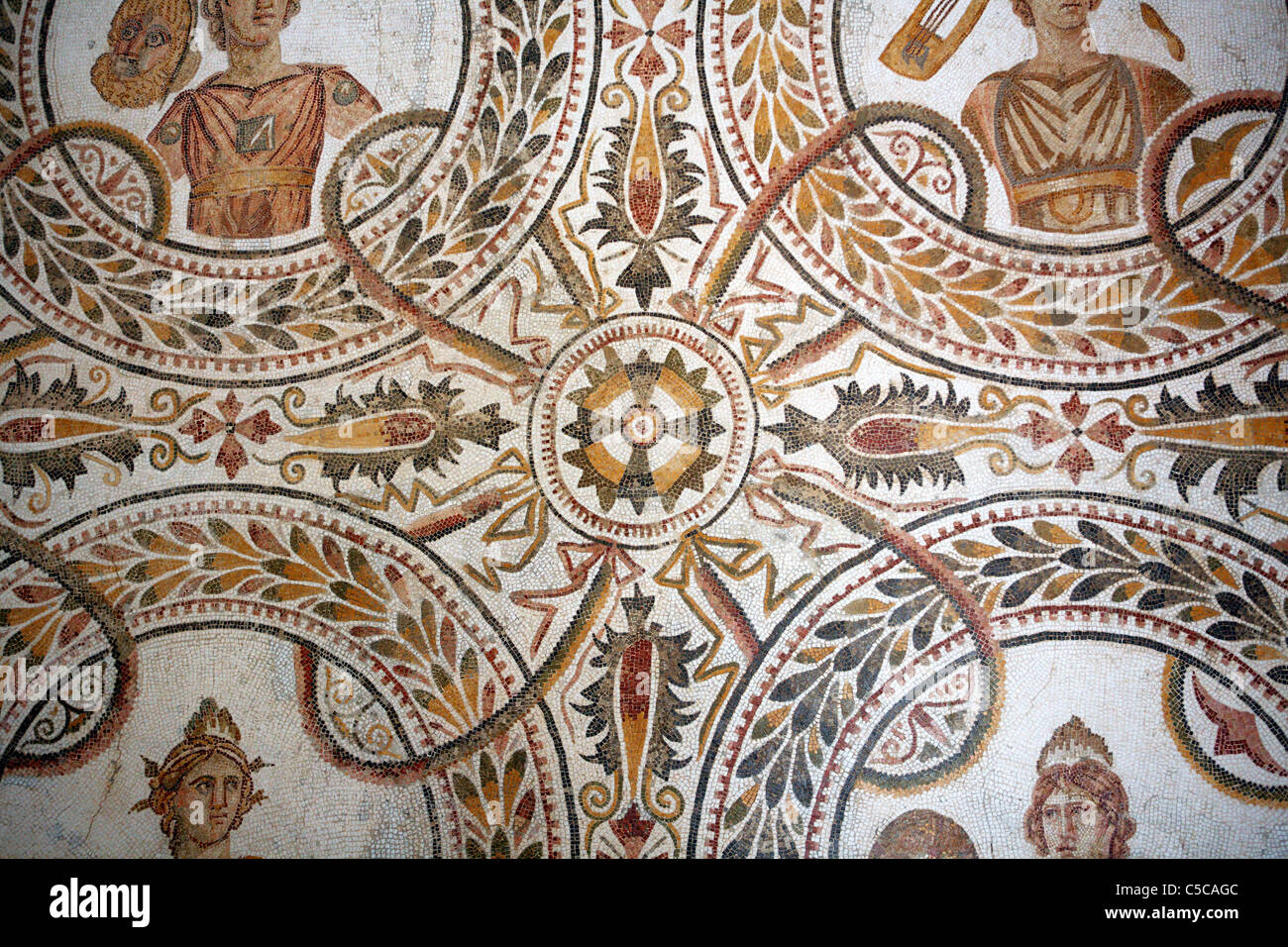 Mosaico Romano (terzo secolo), il museo archeologico, El Jem, Tunisia Foto Stock