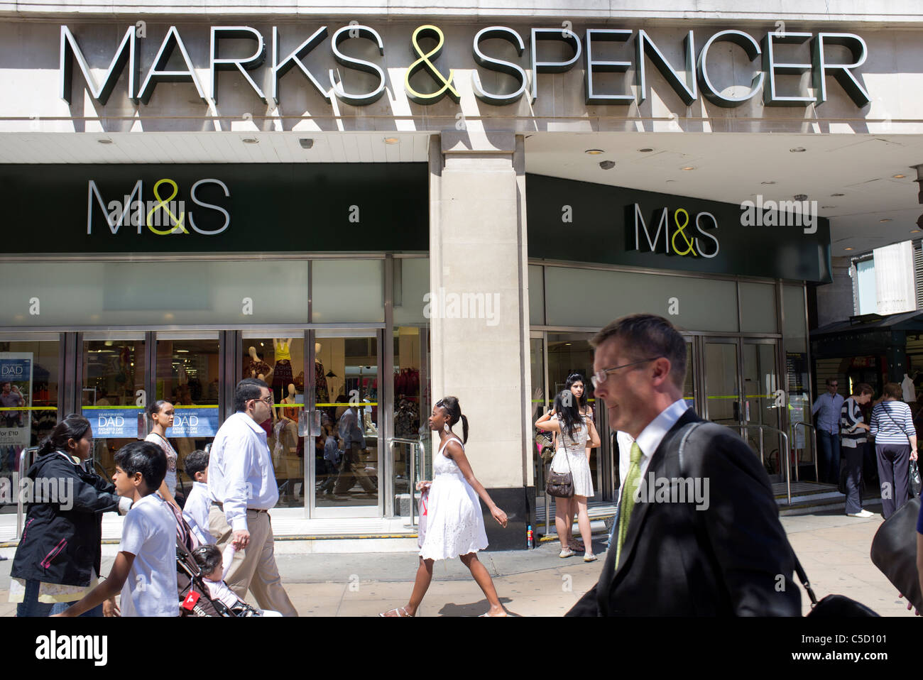 La Marks & Spencer store in Oxford Street London Inghilterra England Foto Stock