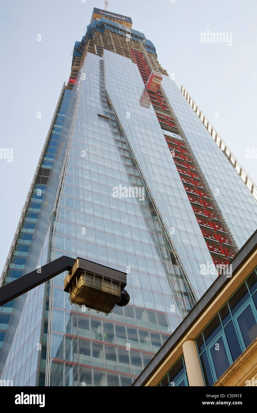 Il frammento di vetro, in costruzione, London Bridge, Regno Unito. Foto Stock