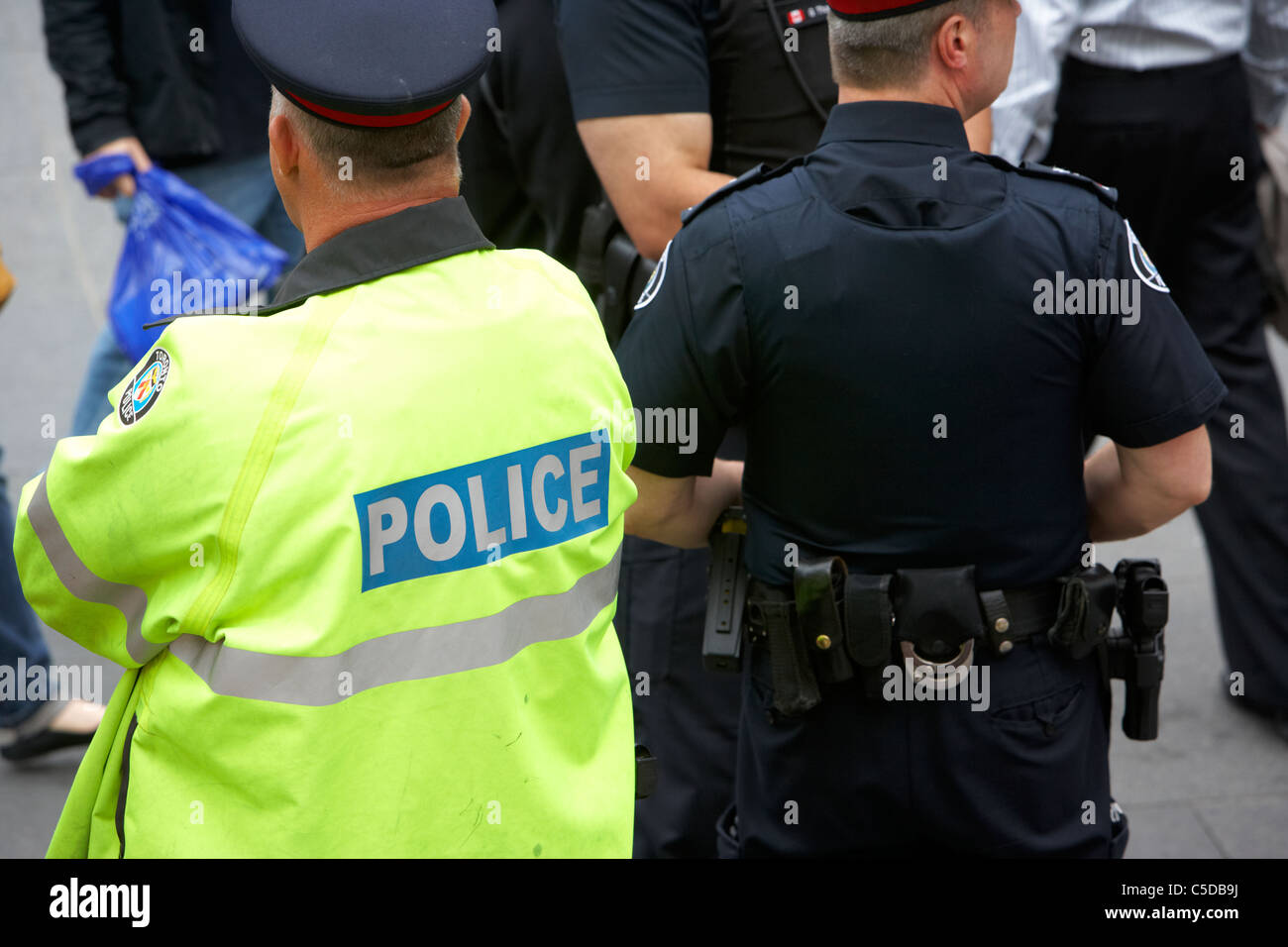Alta visibilità toronto funzionari di polizia sul dovere toronto ontario canada Foto Stock
