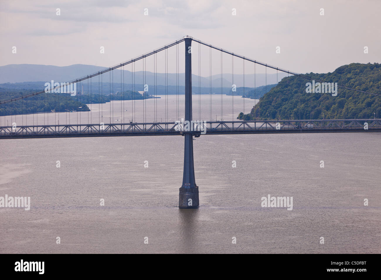POUGHKEEPSIE, NEW YORK, Stati Uniti d'America - Mid-Hudson ponte sul fiume Hudson. Foto Stock