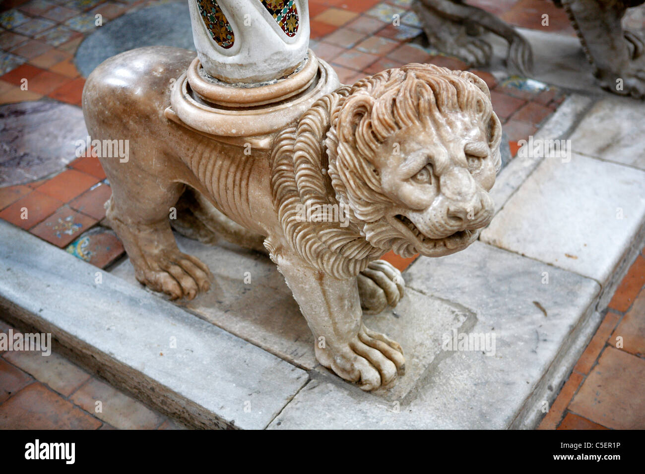 Pulpito di marmo nella Cattedrale (XII secolo), Ravello, Salerno, Campania, Italia Foto Stock