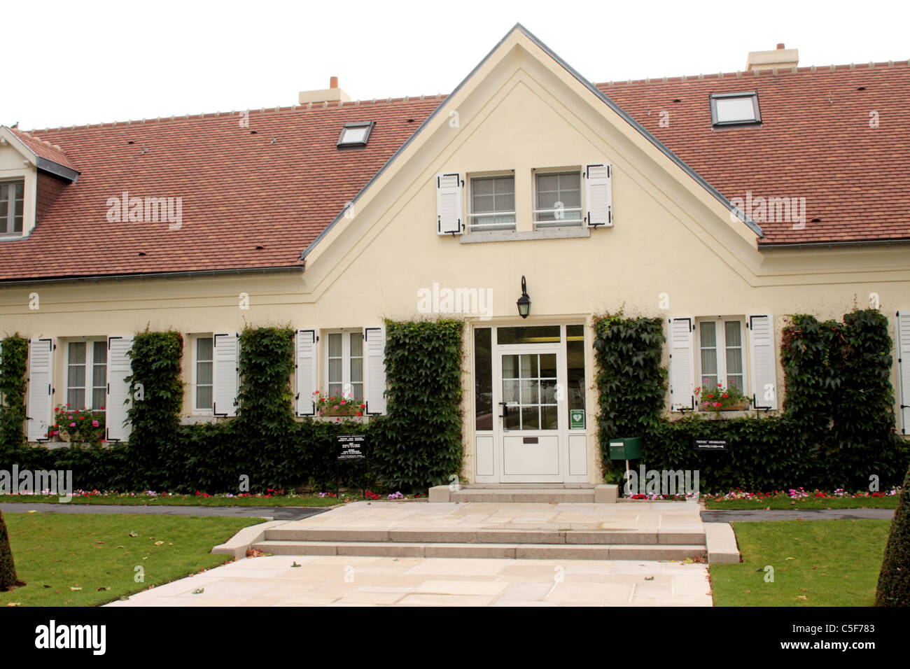 Gli ospiti reception e ufficio informazioni presso Oise Aisne Cimitero Americano Fère en Tardenois Marne Francia Foto Stock