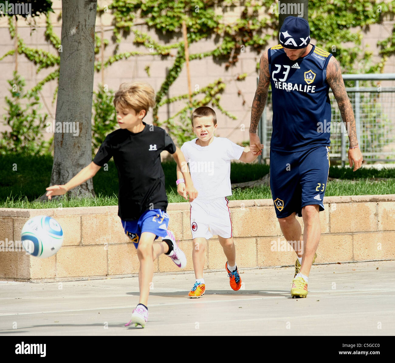 ROMEO BECKHAM CRUZ BECKHAM beckham di david la galassia della LA FORMAZIONE CARSON LOS ANGELES CALIFORNIA USA 15 Luglio 2011 Foto Stock