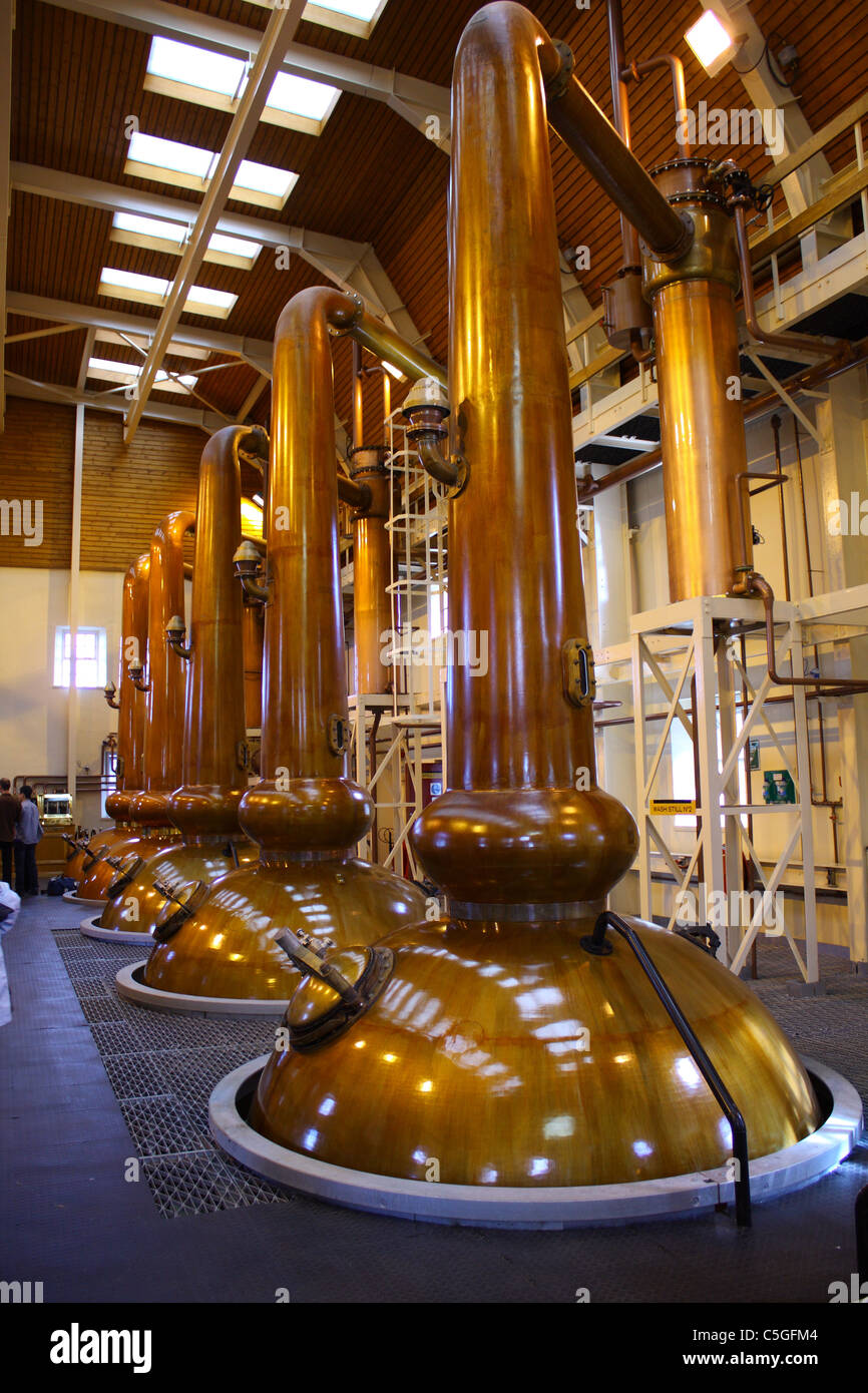 Pot alambicchi a Glenmorangie Distillery Foto Stock