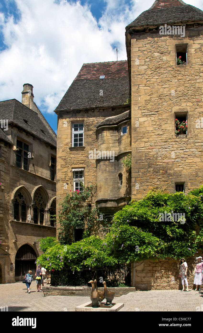 Place des Oies Sarlat-la-Caneda Perigord Francia Foto Stock