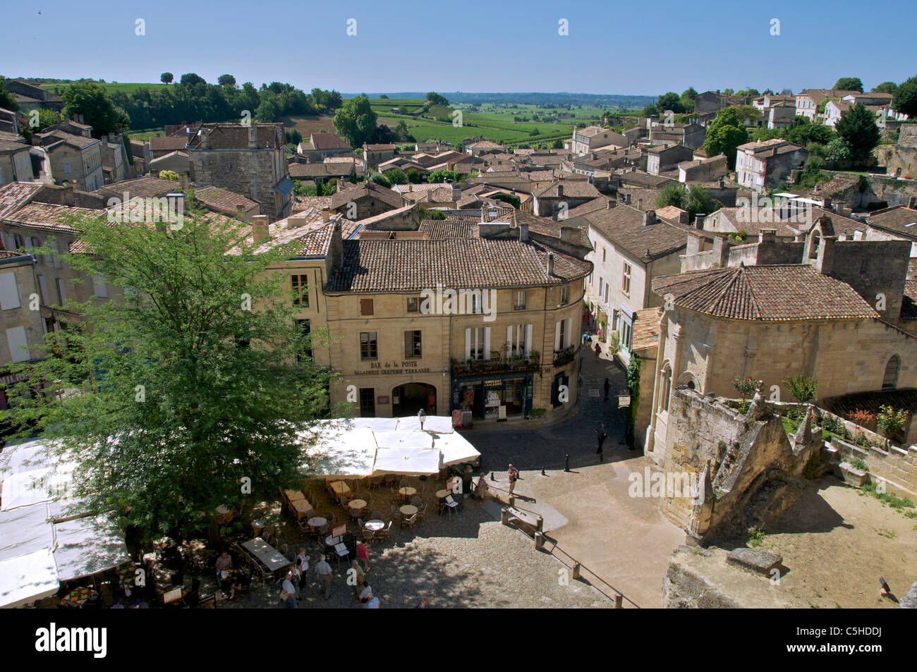 Vista panoramica di St Emilion Gironde Aquitaine Francia Foto Stock