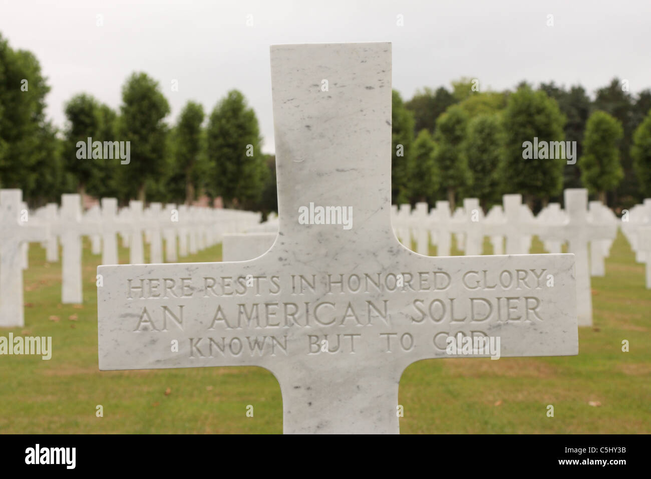 Pietra tombale di un soldato americano "noto ma a Dio' Oise Aisne Cimitero Nr Chateau Thierry Francia Foto Stock