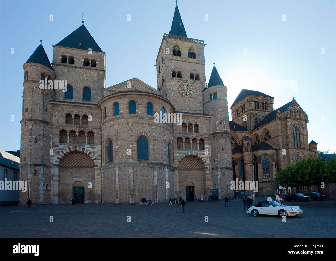 Hohe Domkirche San Pietro zu Trier, mit Liebfrauenkirche, Cattedrale di Treviri, San Pietro, a cupola Foto Stock
