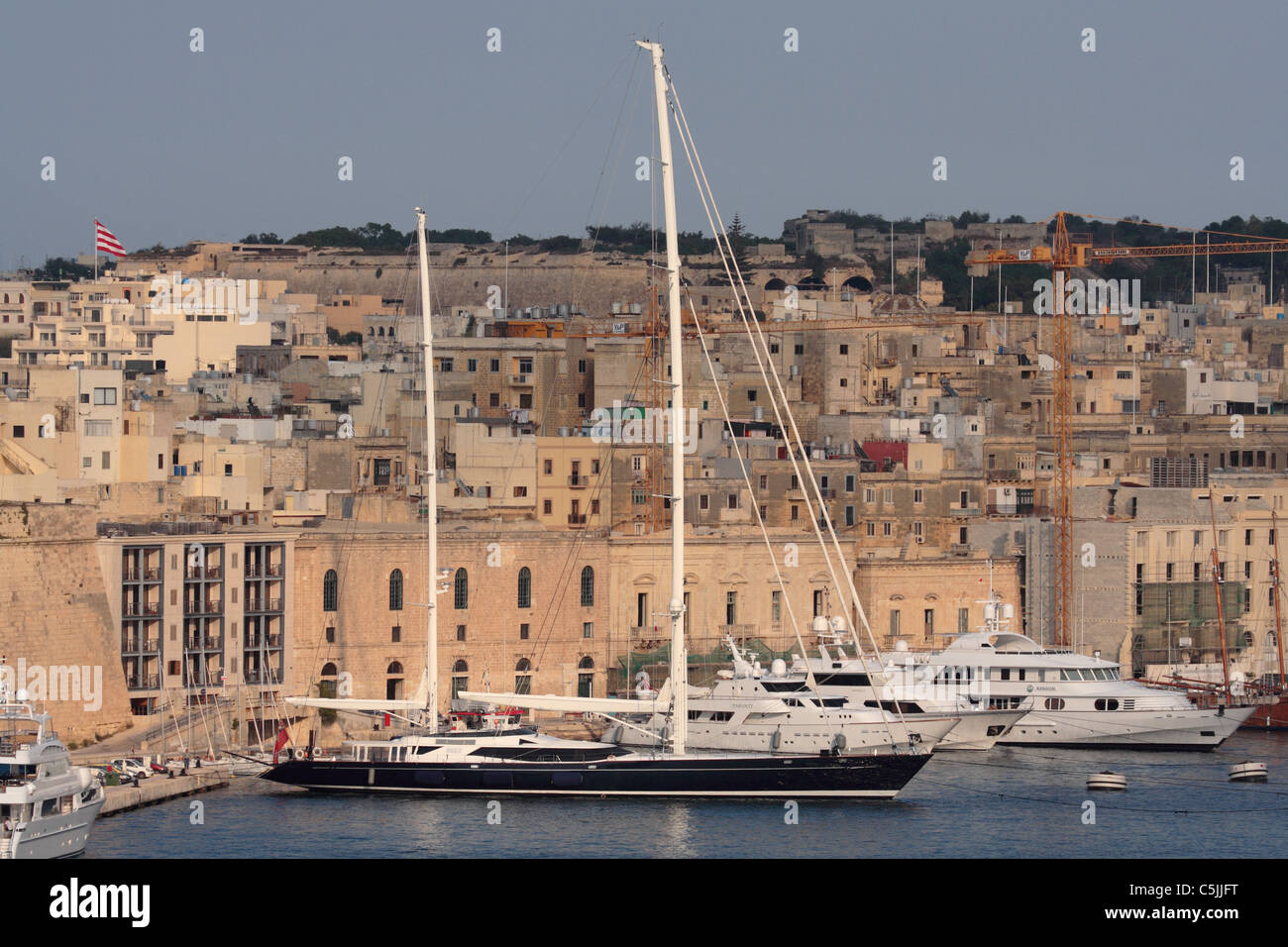 Il lussuoso yacht a vela Drumbeat in Malta il Grand Harbour Foto Stock
