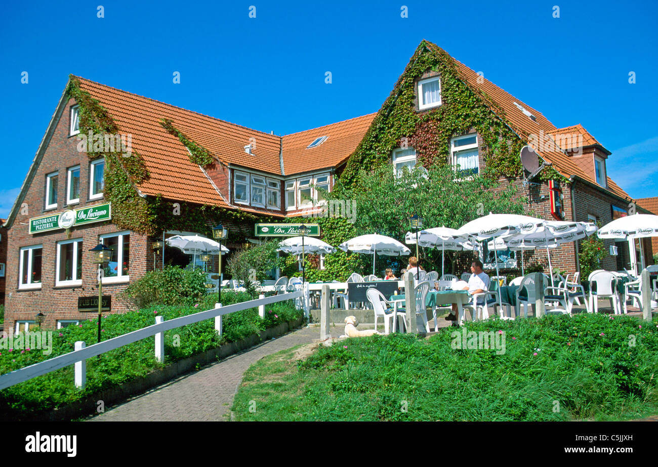 Il ristorante italiano Da Luciano, Baltrum Island, costa del Mare del Nord, Est Friesland, Bassa Sassonia, Germania Foto Stock