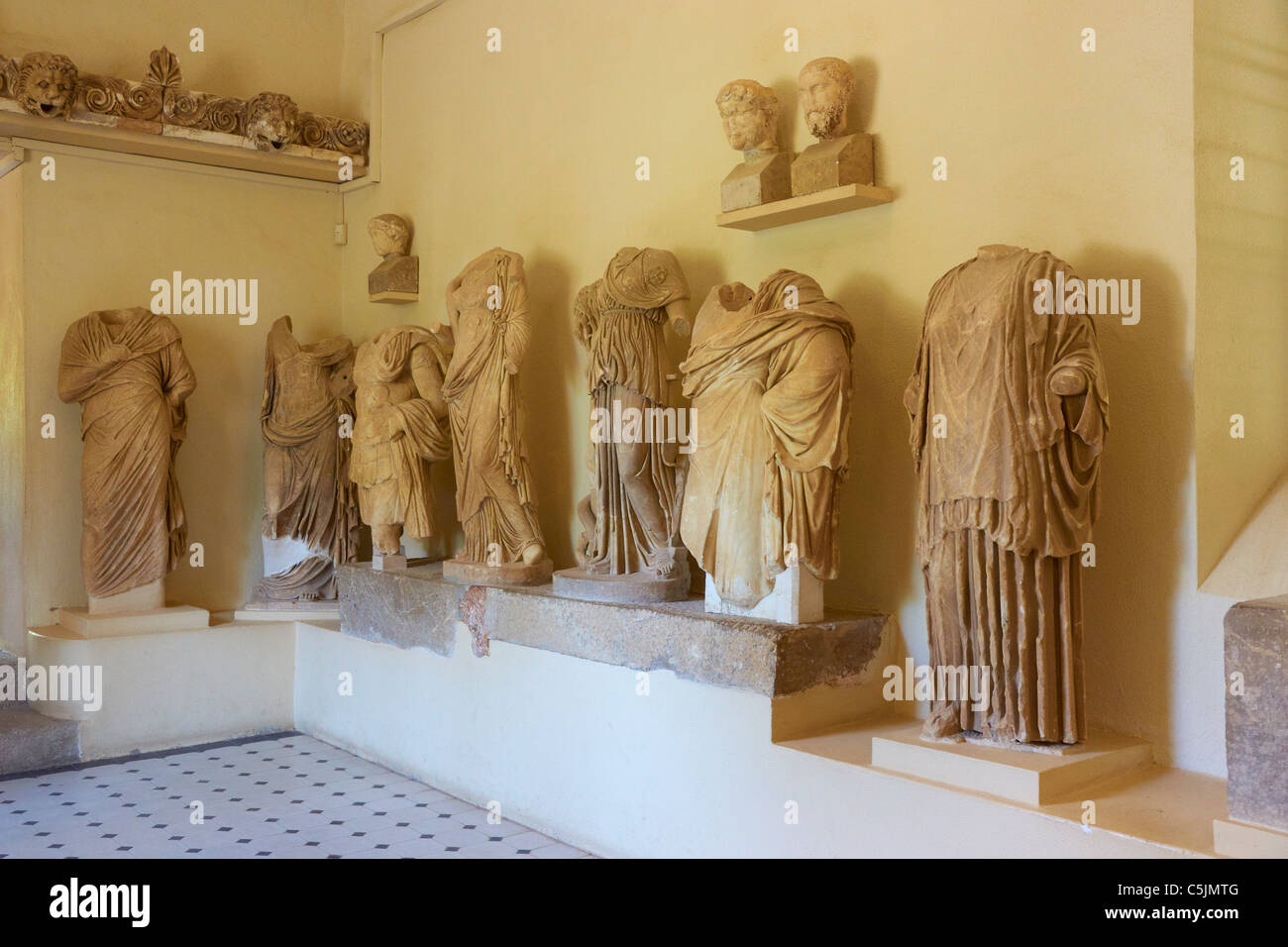 Epidauros, artefatti Epidauro Museum, Grecia, PELOPONNESO Foto Stock