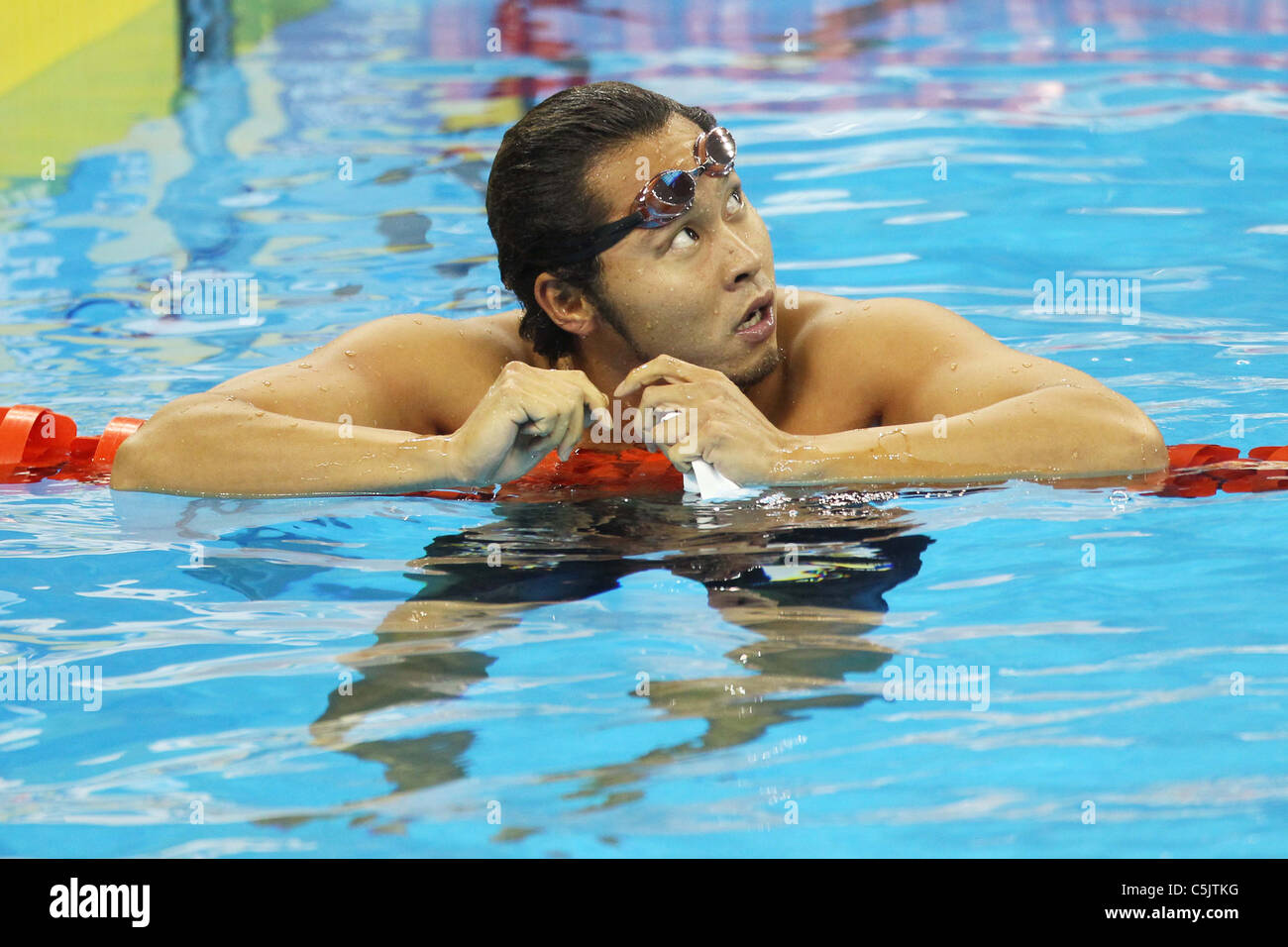 Kosuke Kitajima (JPN) Esecuzione per xiv Campionati del Mondo di nuoto FINA Shanghai 2011, Uomini 100m a rana semifinale. Foto Stock