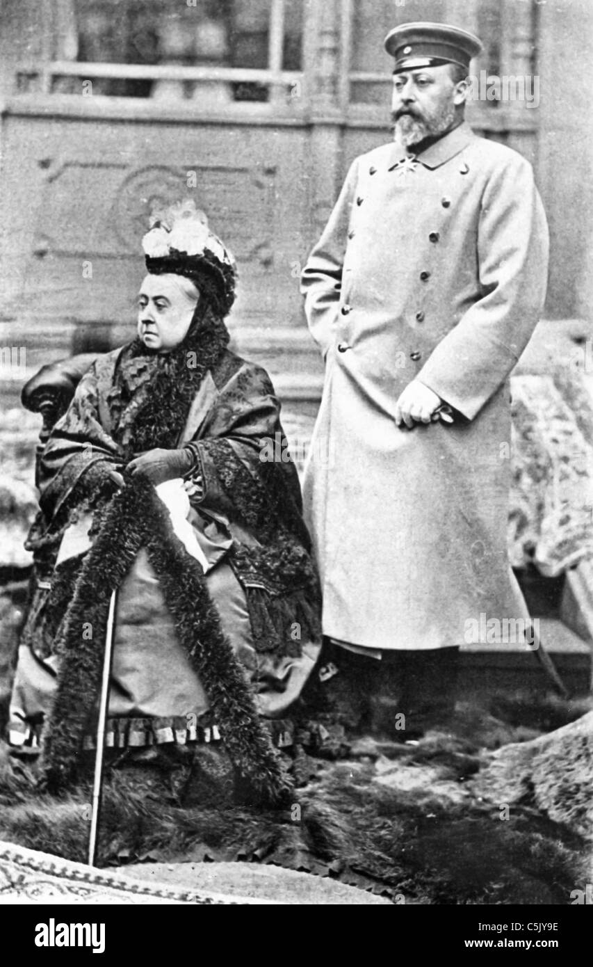 La regina Victoria con il principe ereditario Foto Stock