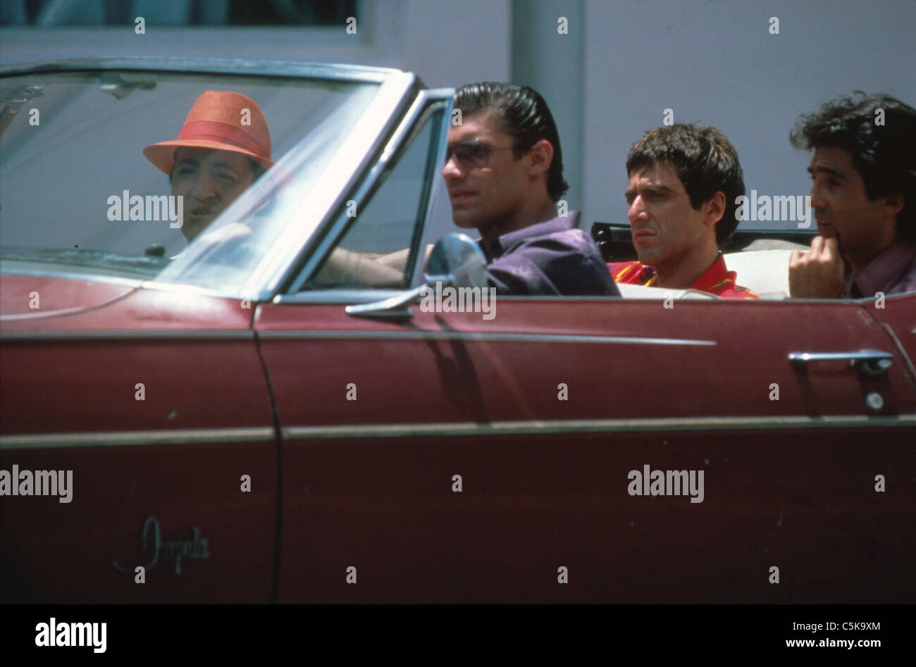 Scarface Anno: 1983 USA Al Pacino, Steven Bauer Regia: Brian De Palma Foto Stock