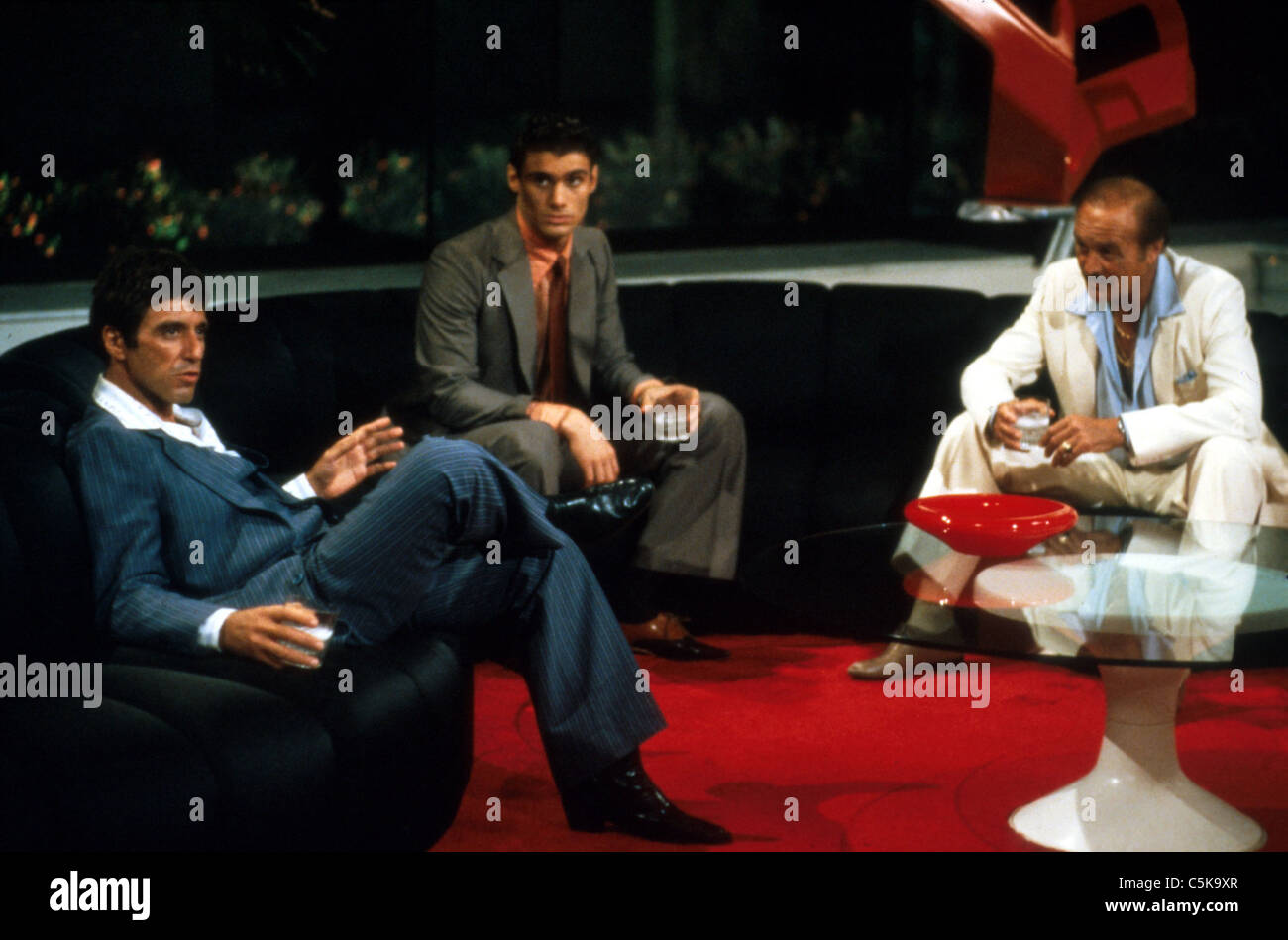 Scarface Anno: 1983 USA Al Pacino, Steven Bauer, Robert Loggia Regia: Brian De Palma Foto Stock
