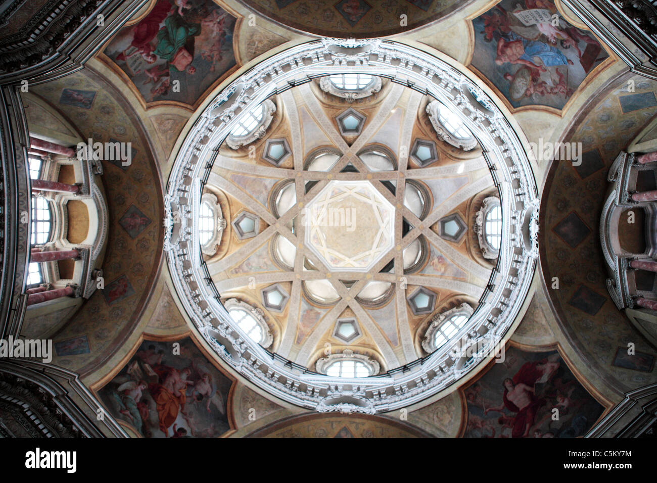 La chiesa di San Lorenzo, Torino, Piemonte, Italia Foto Stock