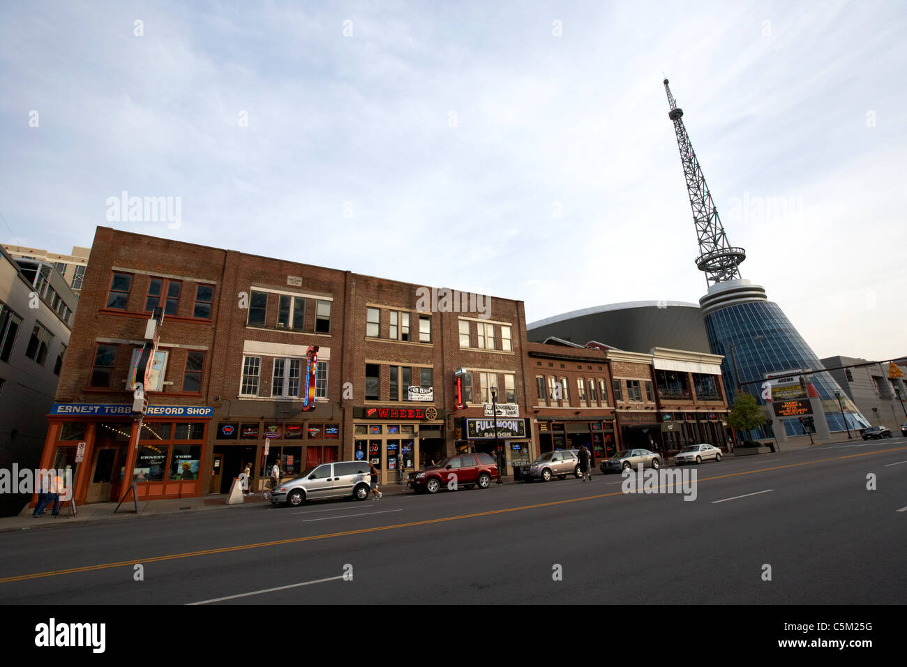 Broadway downtown Nashville Tennessee USA Foto Stock