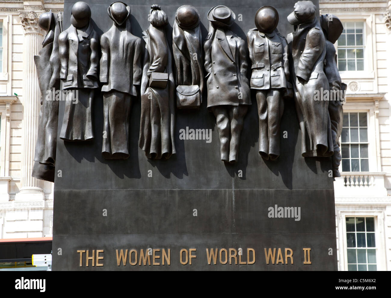 Le donne del Memoriale della Seconda Guerra Mondiale, Whitehall, Londra Foto Stock