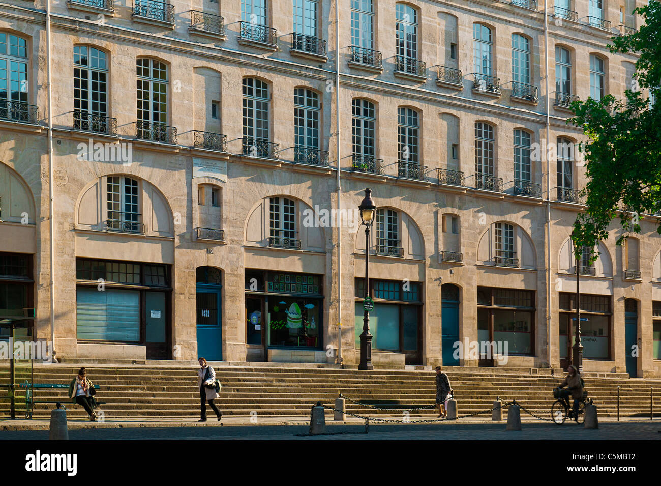 Rue Francois Miron, Parigi, Francia Foto Stock