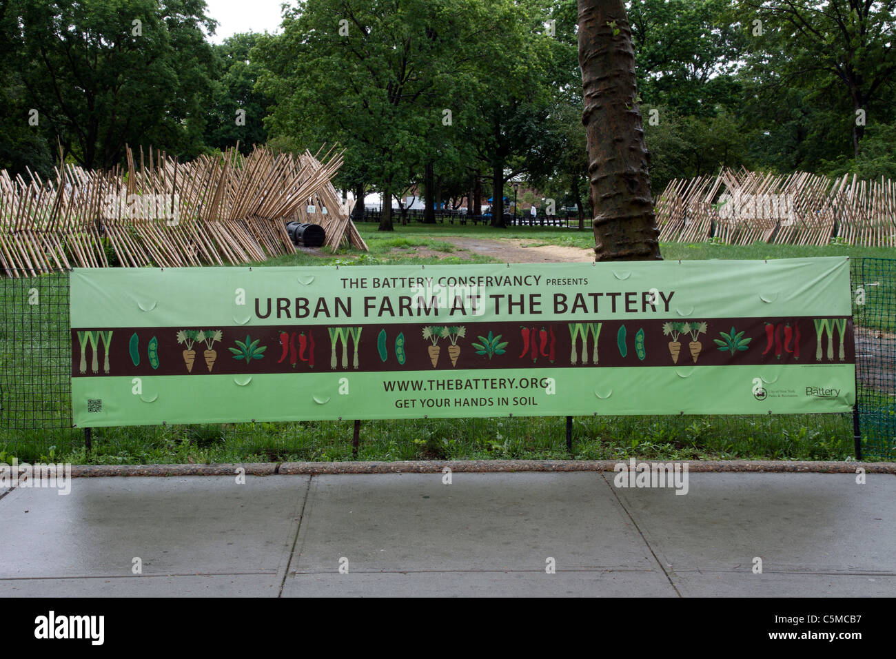 Giardino urbano Battery Park Manhattan New York City New York STATI UNITI D'AMERICA Foto Stock