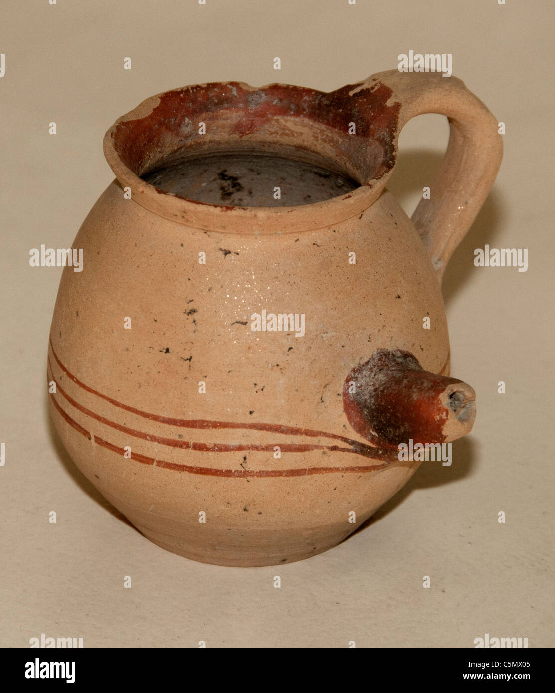 Biberon neonato Baby vaso Anfora greca di età ellenistica 330 30 A.C. la Turchia Foto Stock