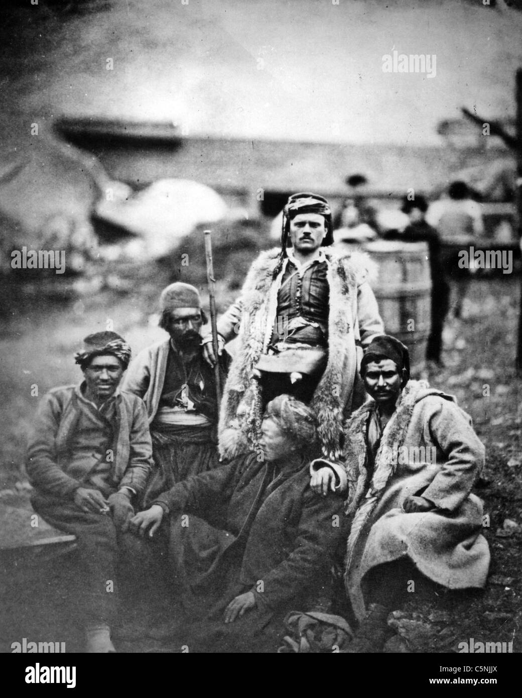 Guerra di Crimea (1853-1856) Bagno Turco e soldati bulgaro fotografata da Roger Fenton Foto Stock